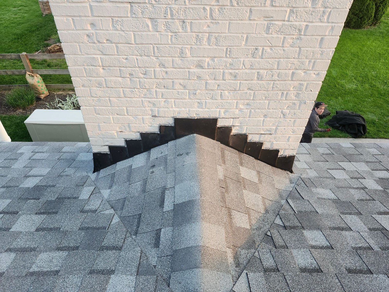 DDL ROOFING LLC